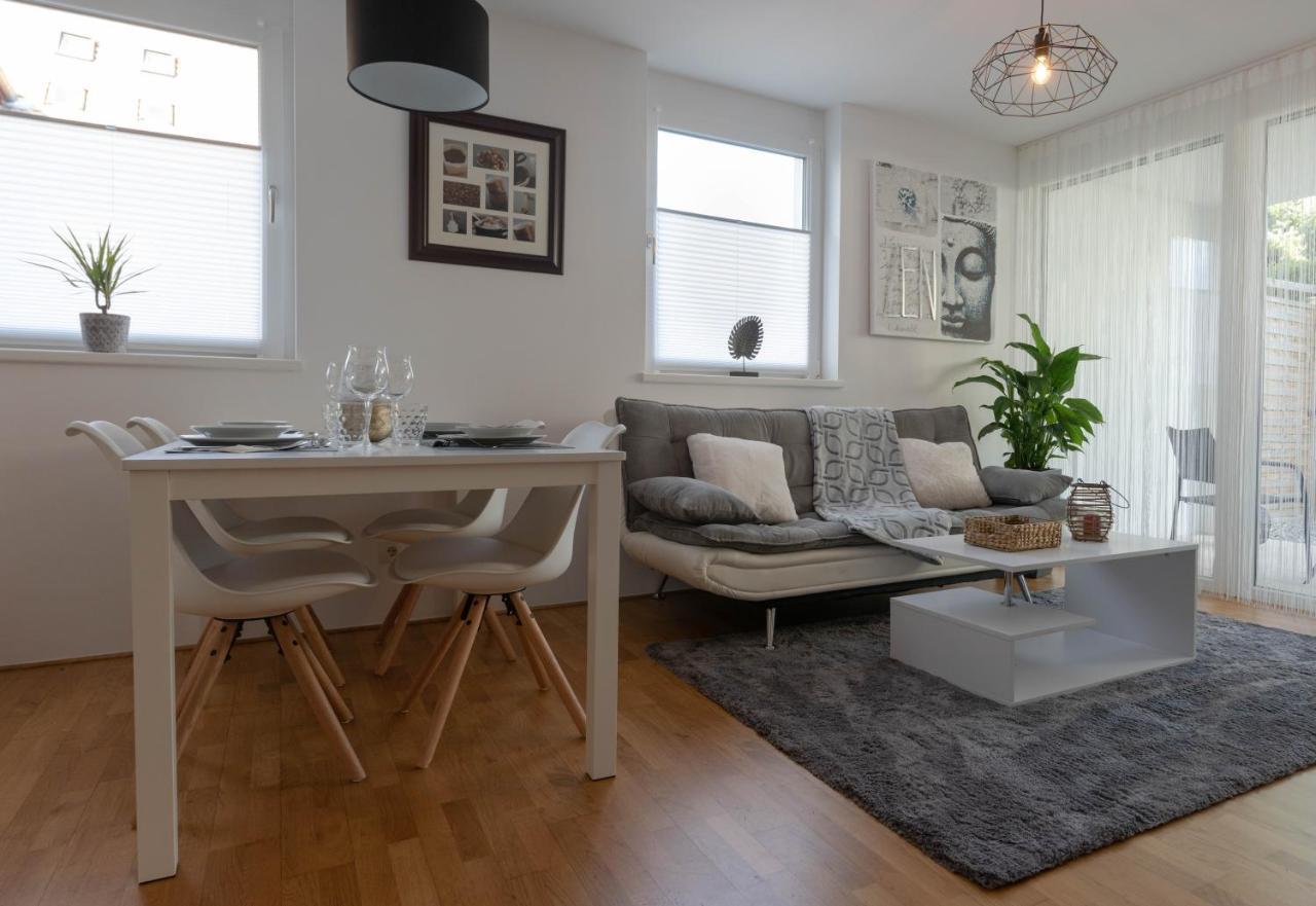 Apartment Mama Lisa Lauterach Eksteriør billede
